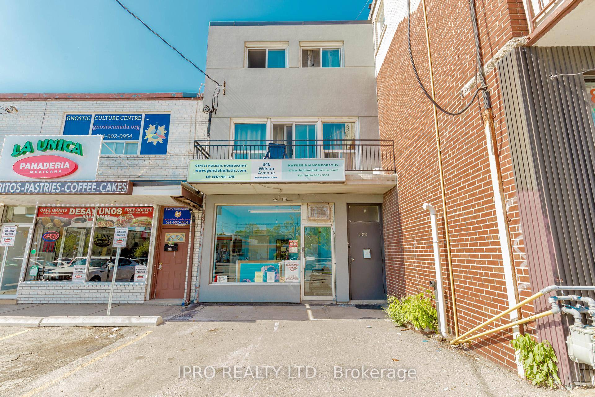 Located in a prime plaza with high foot traffic, this versatile mixed use property is a rare opportunity for both end users and investors.