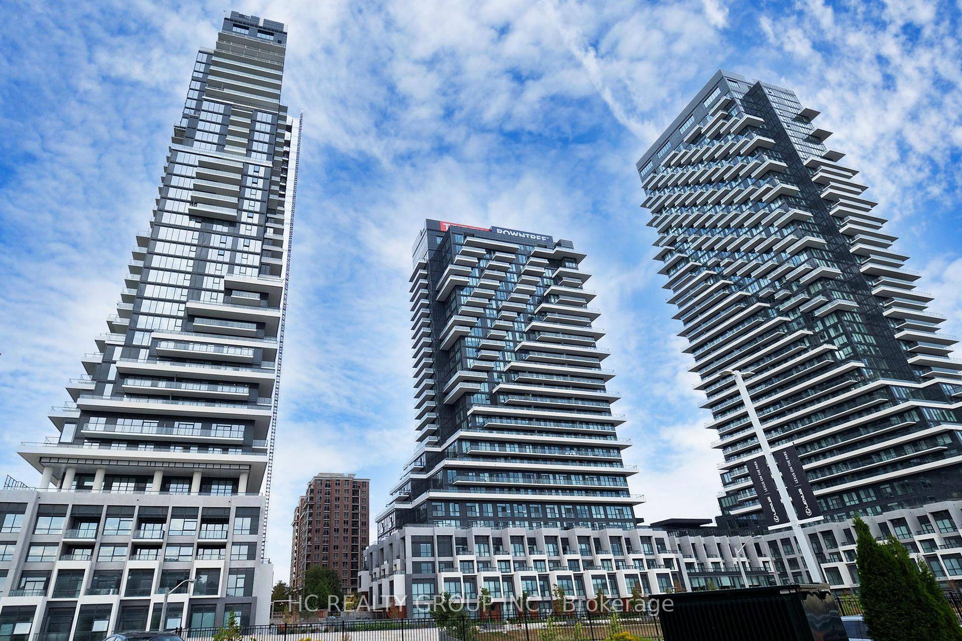 Welcome to 30 Inn on the Park A Signature Tridel Community Where Sophistication Meets Convenience.