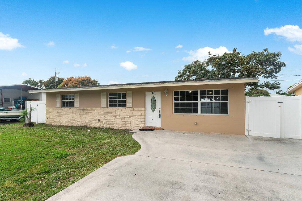 NO HOA Oversized Backyard !