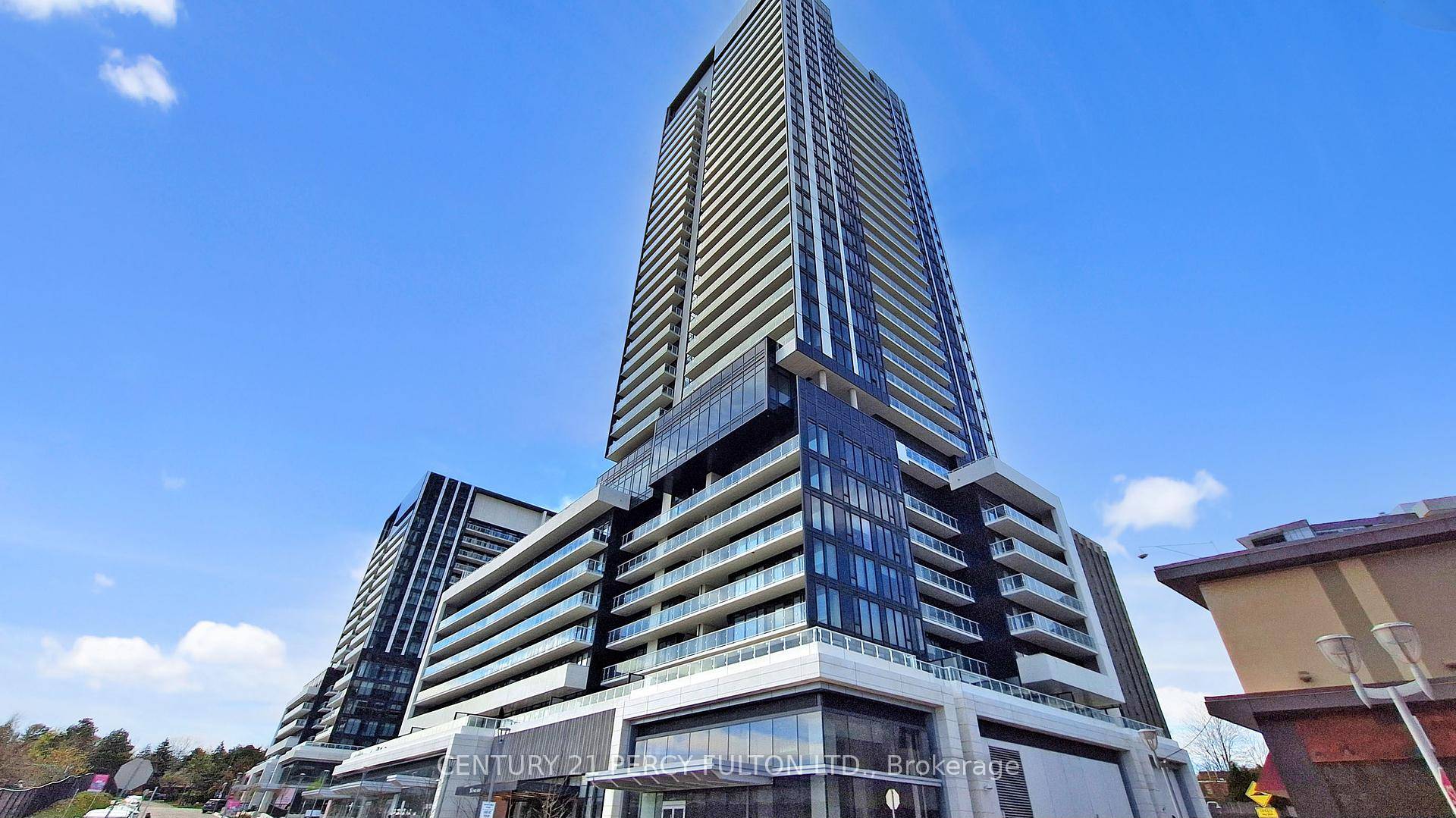 Discover this brand new one bedroom plus den condo !
