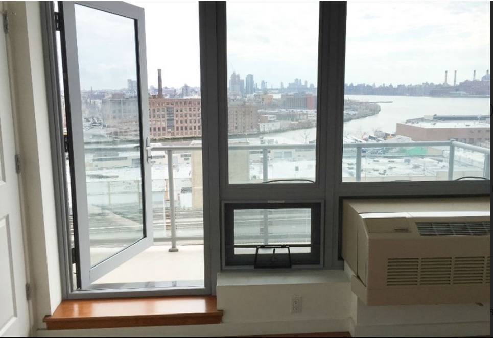 Stunning 1400sf 3 Bedroom Condo in Long Island City !