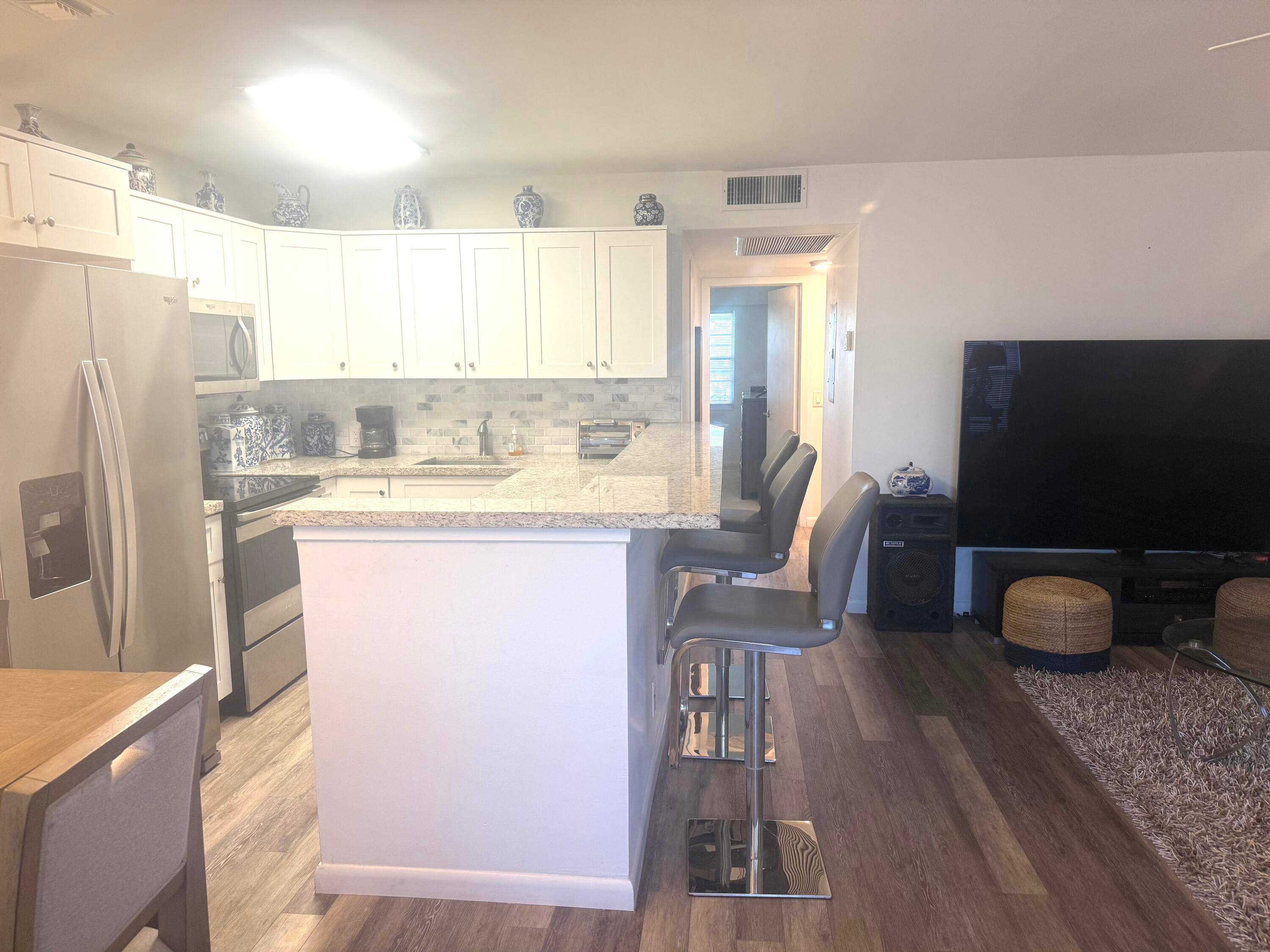 Turnkey beautifully updated 2 bedroom, 1.
