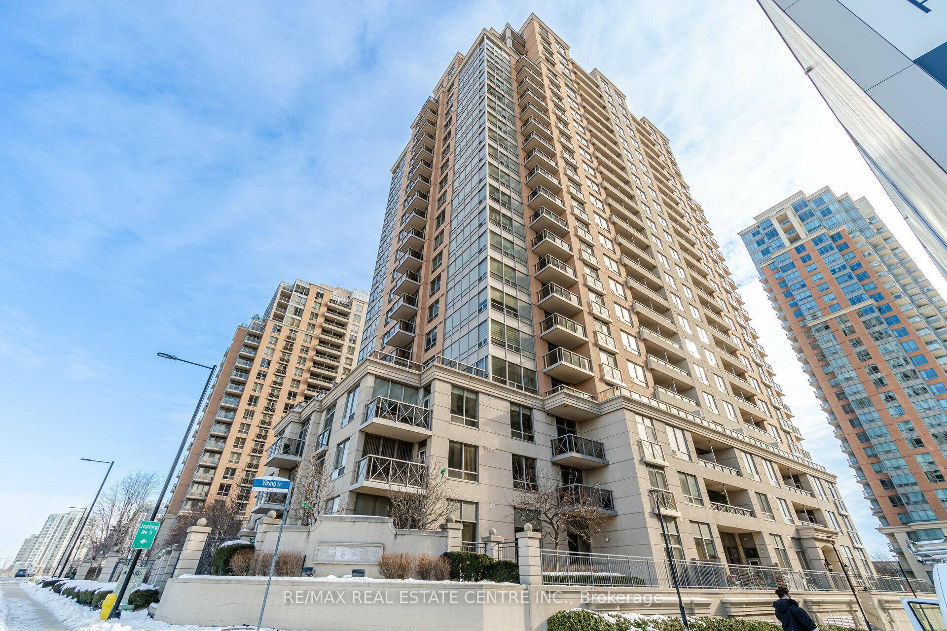 An Excellent Open Concept Layout, Large Windows Make This Condo Unit A Bright Home.