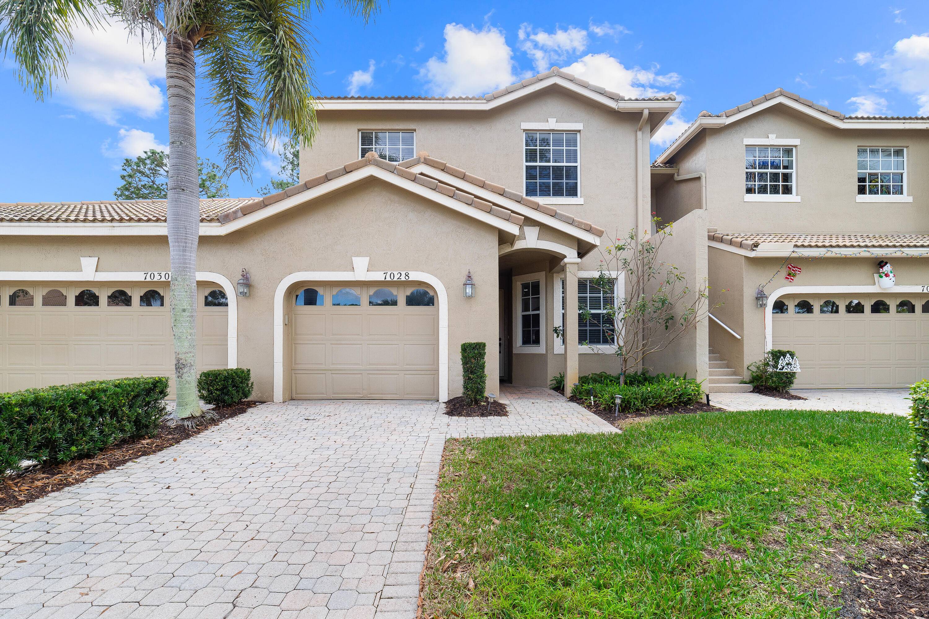 GOLF COURSE VIEWS ! Discover this charming 3 bedroom, 2.