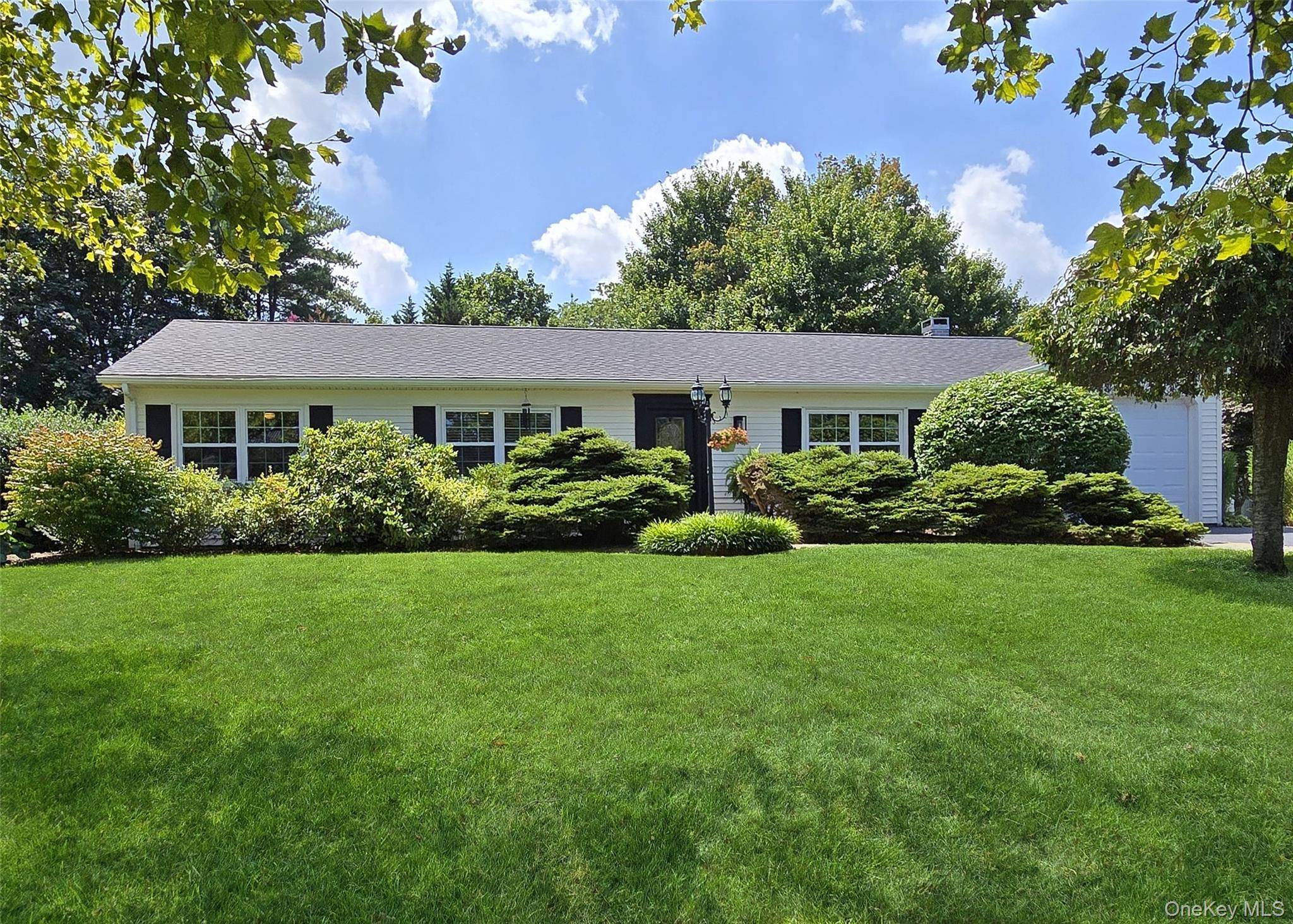 This Beautifully Expanded 7Rm, 2 Bath Ranch Sits On Over A Half Acre In The Sought After Imperial Gardens Community !