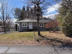 Fully Renovated Bungalow in Desirable Cumberland, Move In Ready !