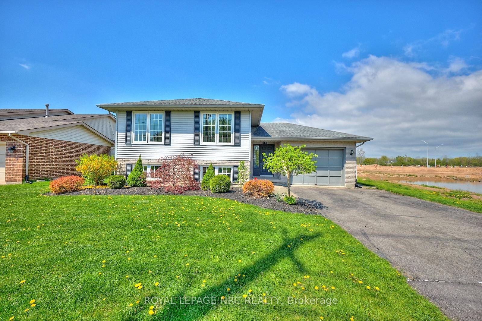 Welcome to 885 Clare Avenue !