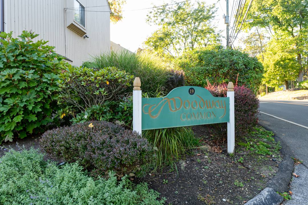 Tucked Away Gem in a Sought After Community Move right in and enjoy this charming townhouse offering comfort, style, and convenience.