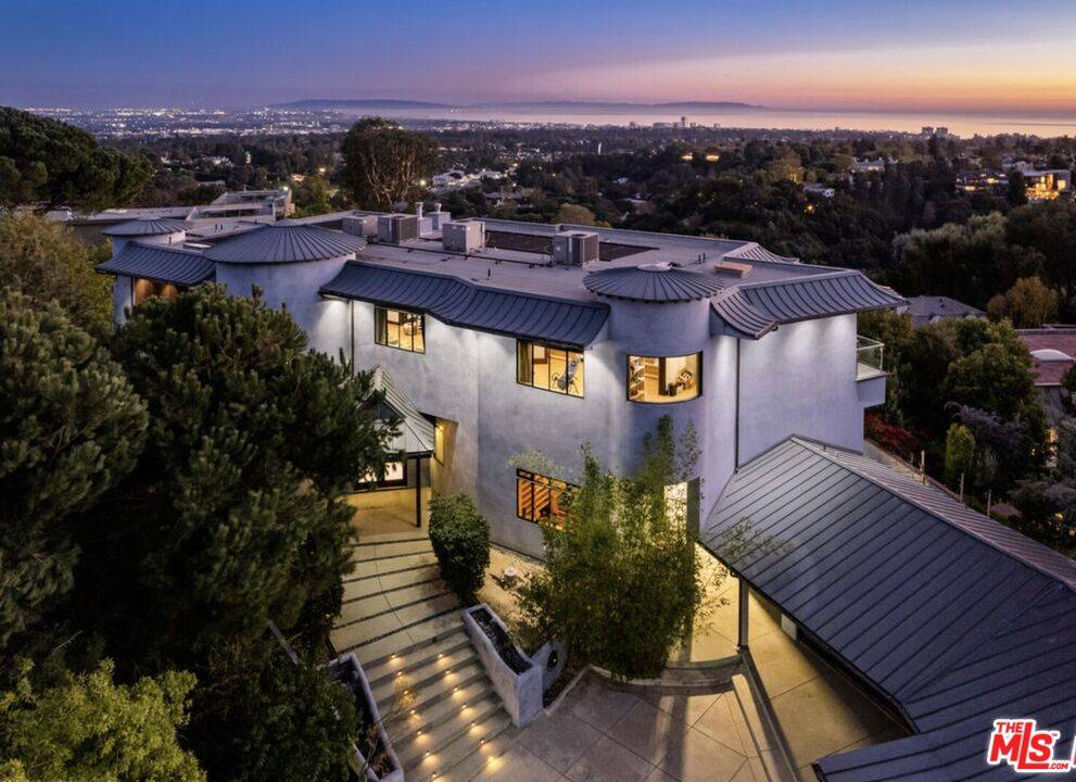 1799   Correa Way 8BR Brentwood La