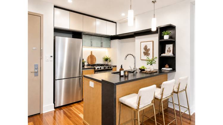 JUST LISTED ! Move right into this OVERSIZED duplex Loft condominium, offering exceptional value as one of the lowest price per square foot opportunities in prime Greenpoint all just one ...