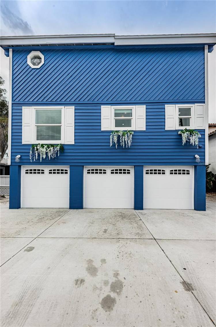 8432 W Gulf Blvd Jellyfish, Treasure Island Experience the ultimate beachfront lifestyle in this stunning Sunset Beach residence located directly on the Gulf of Mexico.
