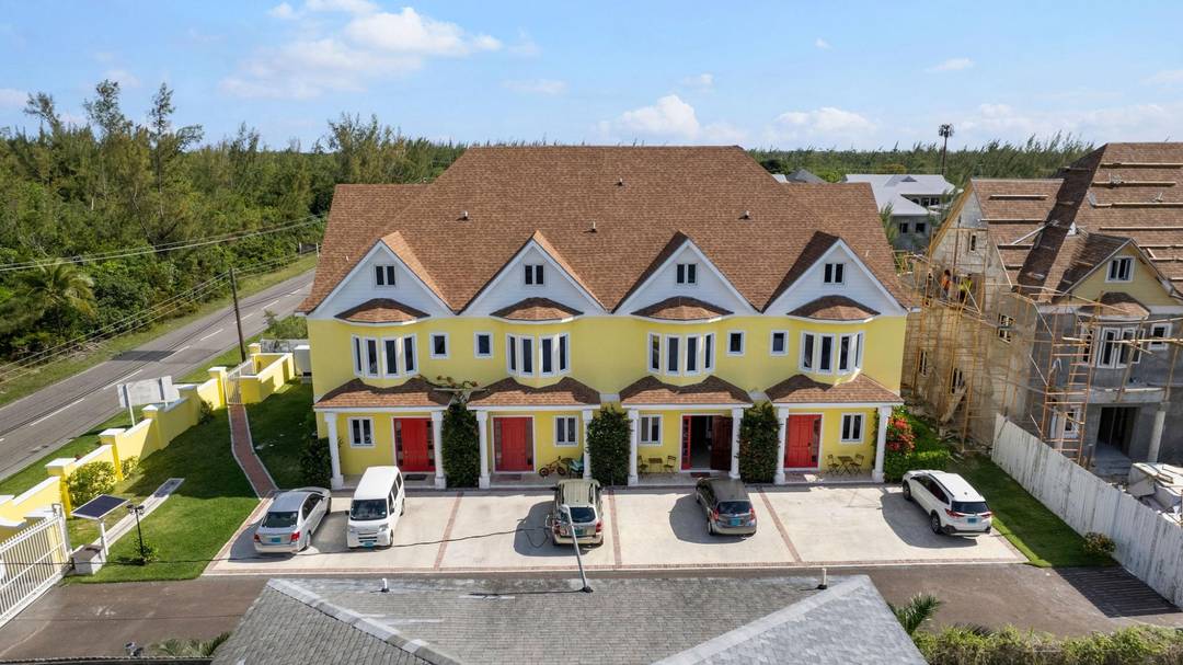 4 DUNMORE CT  SOUTH OCEAN Condo New-Providence