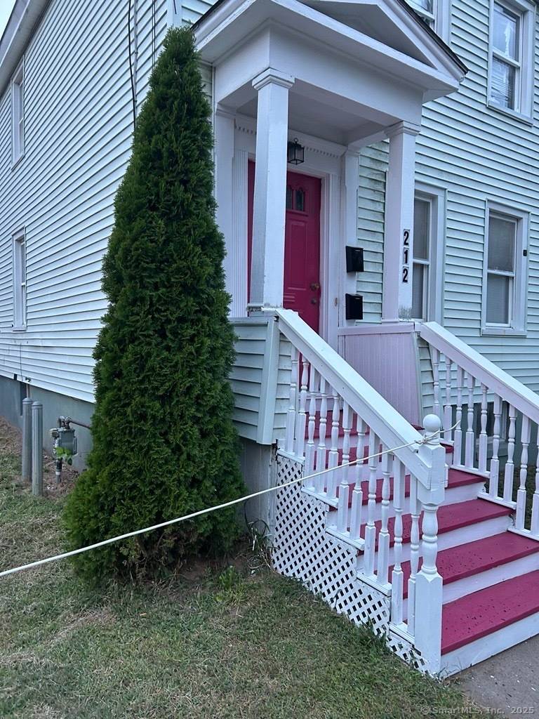 Exceptional investment opportunity in the heart of New Haven !