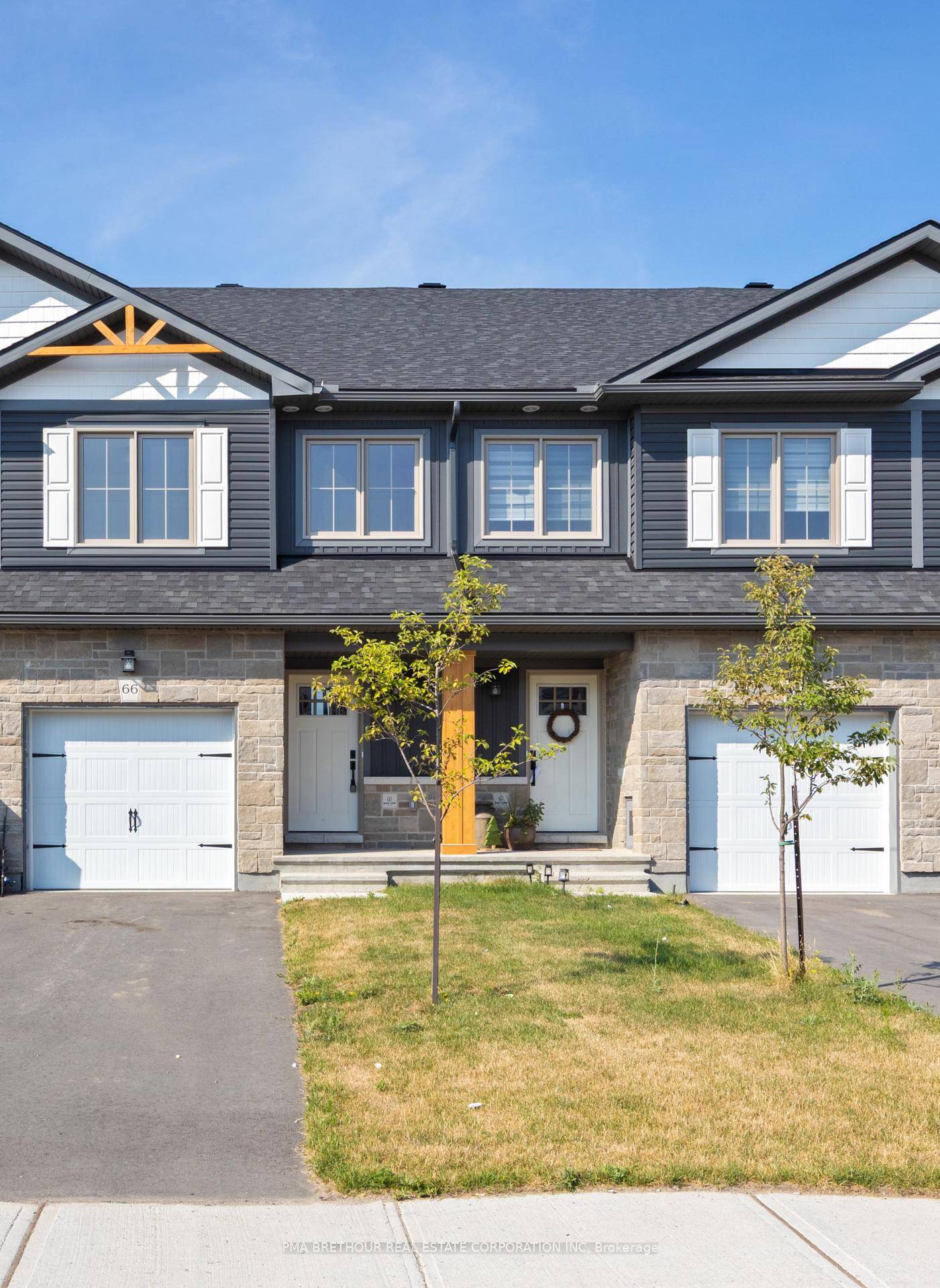 Discover the ETSON Townhome by Park View Homes, located in the desirable Bellamy Farms community.
