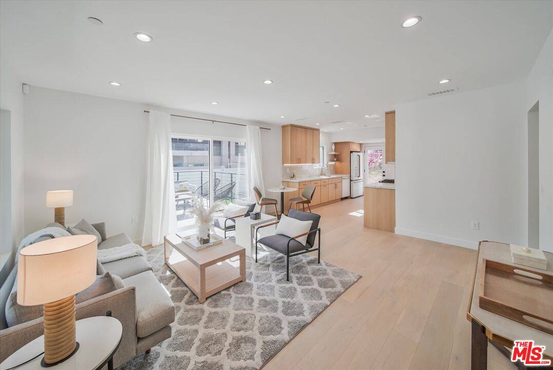 2021 Idaho Ave 2BR Santa Monica La