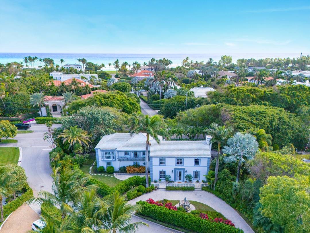 Located 1 block from Palm Beach s pristine sands amp ; scenic Lake Trail.