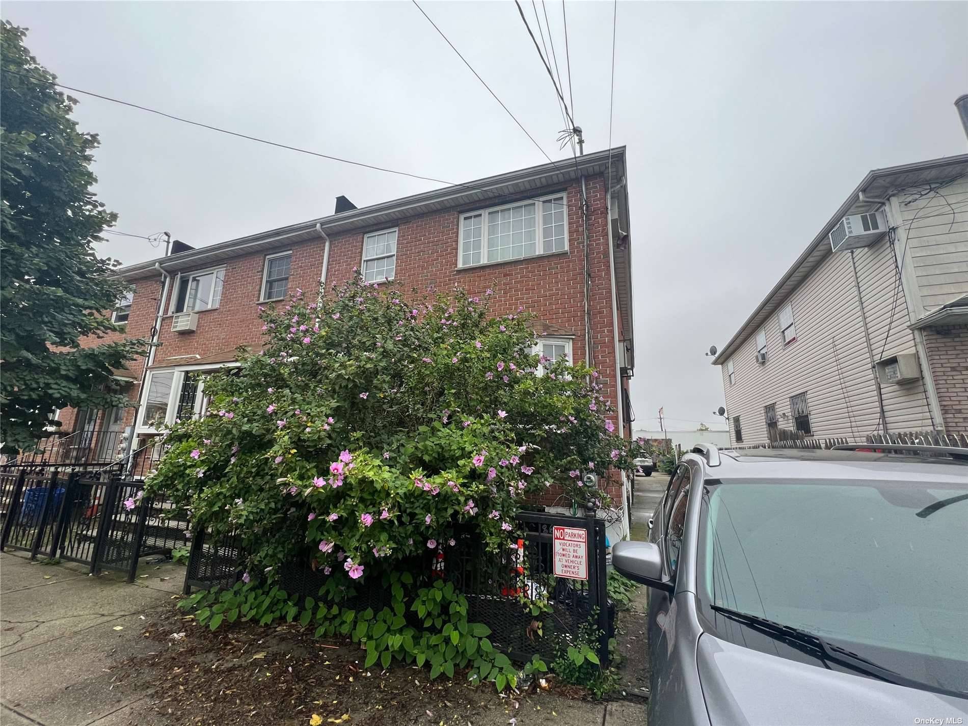 Introducing this duplex in Brooklyn, featuring 6 bedrooms and 4 bathrooms.