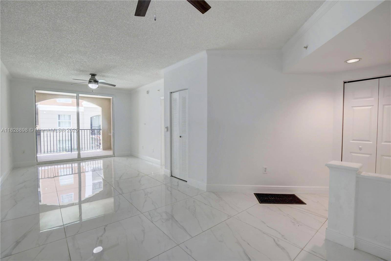 Turnkey 2 Bedroom Gem in the Heart of Sunny Isles !