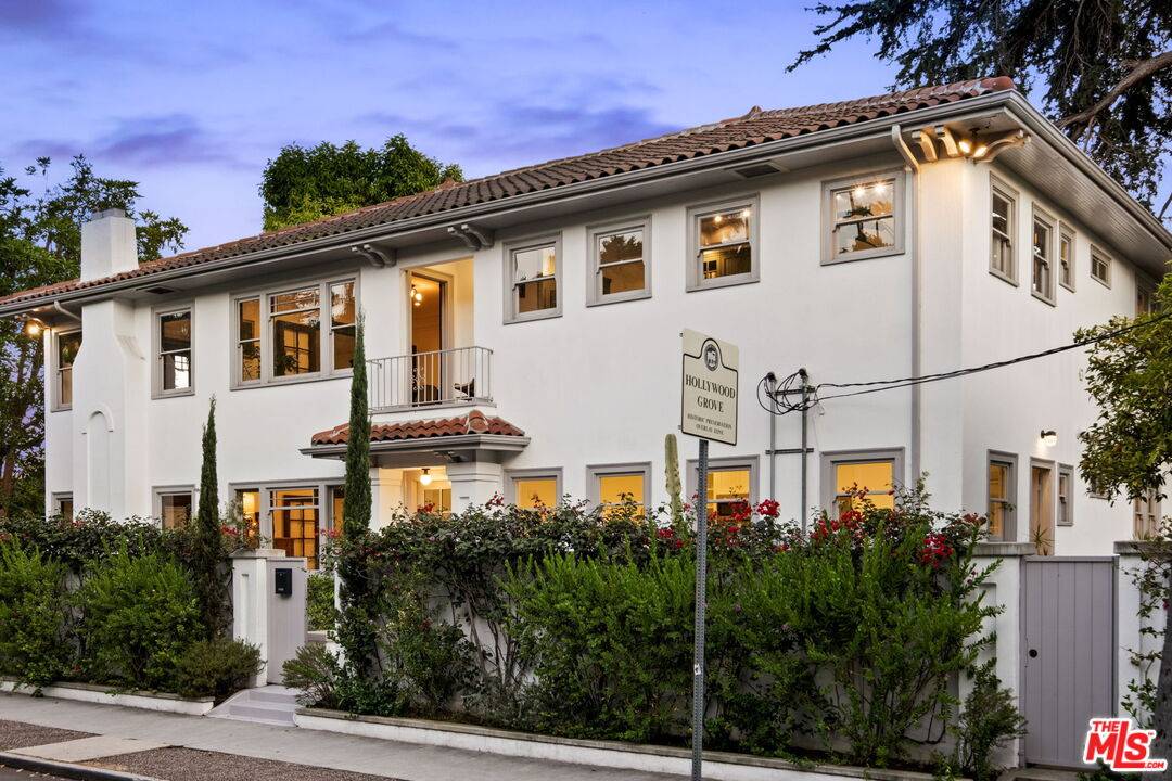 5850  Foothill Dr 5BR Hollywood Hills East La