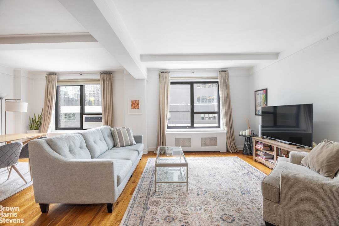 At 1, 444 square feet, Apartment 8CD offers a thoughtfully designed layout in an elegant pre war Art Deco cooperative.