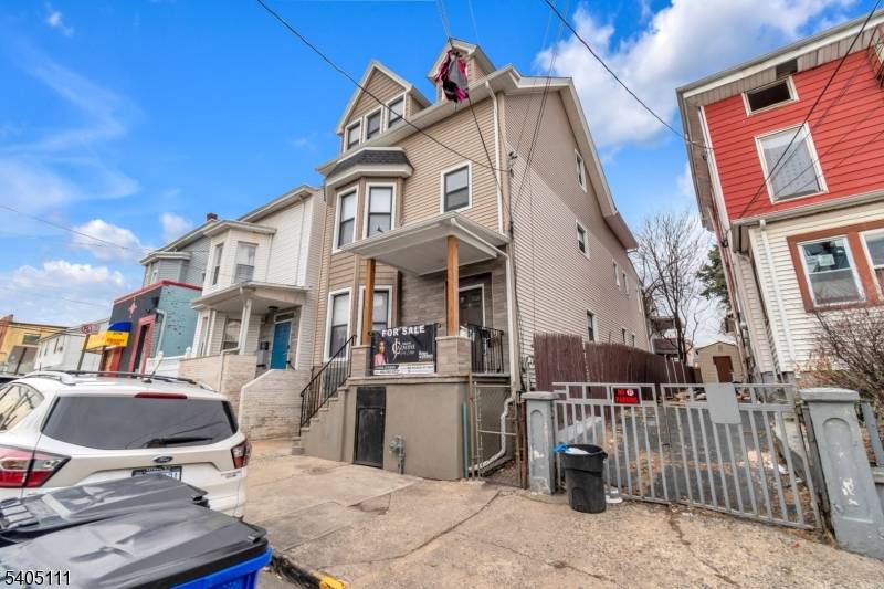 Oak St Paterson City New Jersey Rental