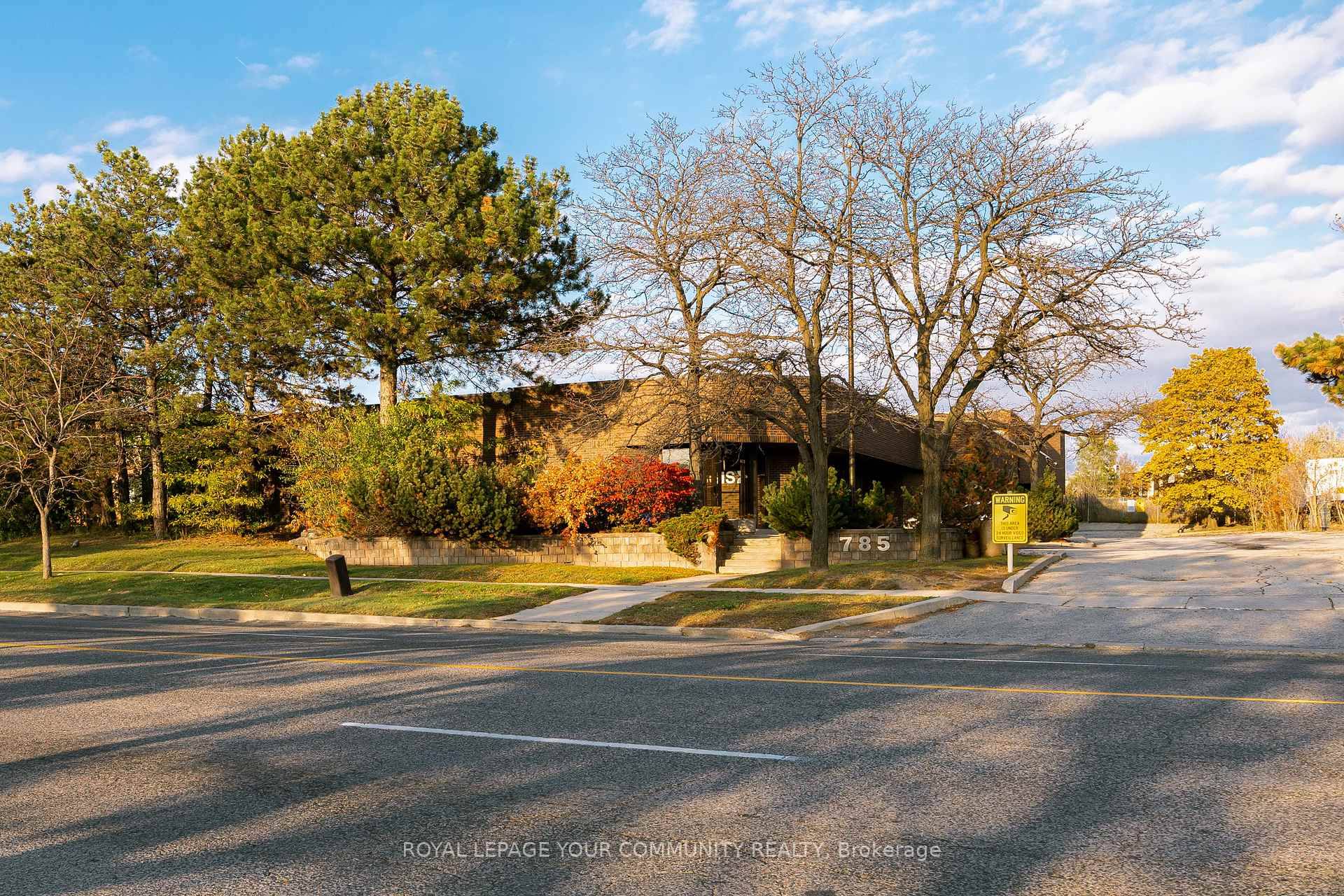 A rare and strategic opportunity to acquire a freestanding Office industrial building at Highway 400 and Finch Ave West.