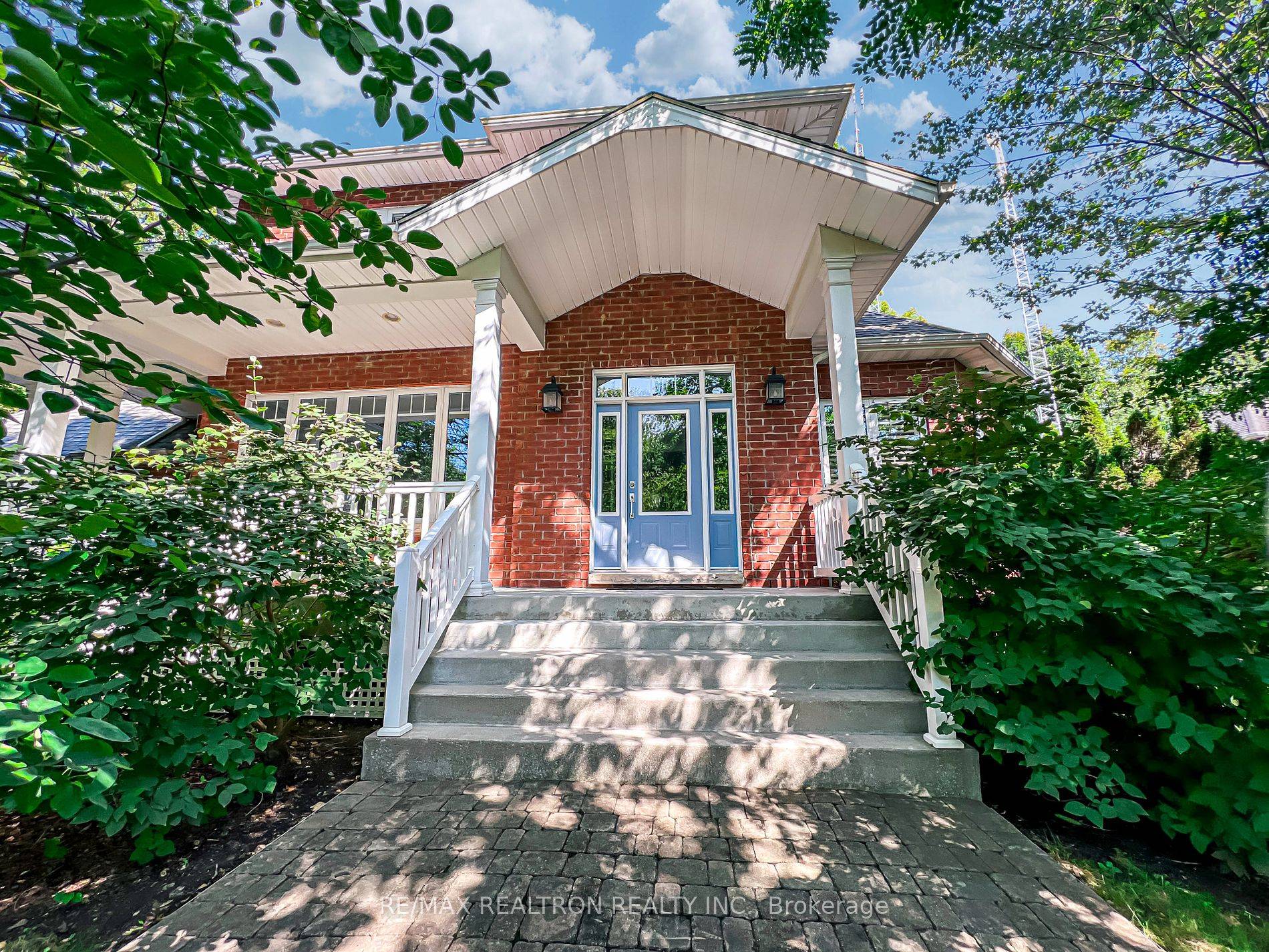 An unparalleled opportunity awaits in Wheatley's prestigious community, once Canada's most affluent per capita.