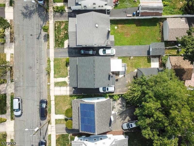 Welcome to this beautifully renovated 3 bedroom, 2.
