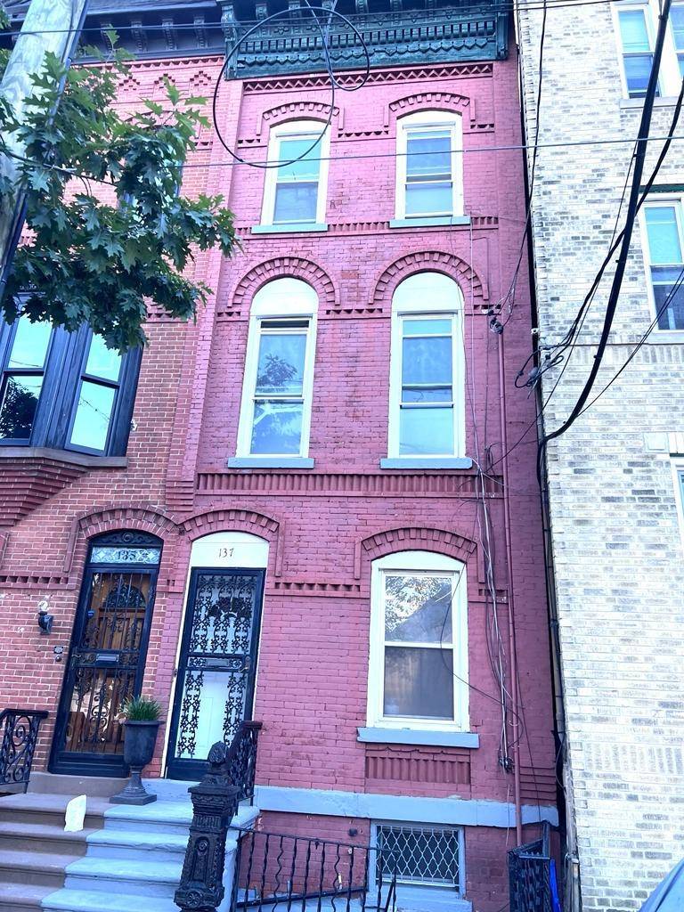 137 PALISADE AVE New Jersey