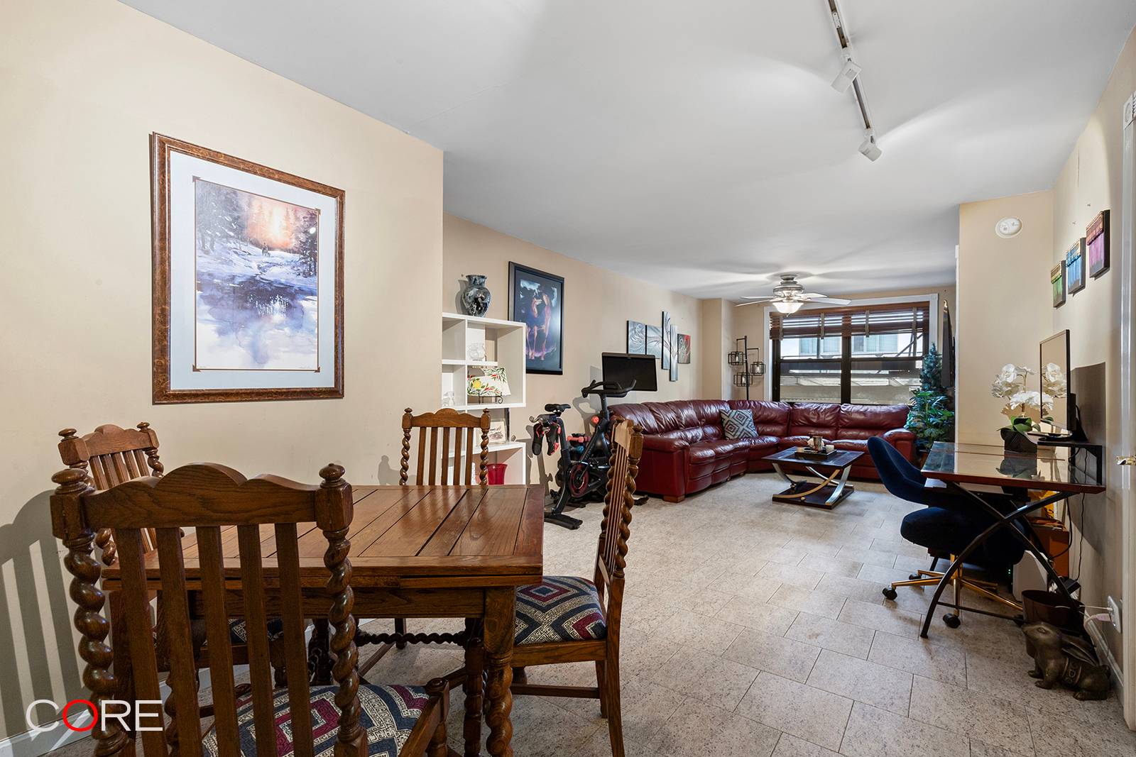 Get ready to embrace city living at its finest in this conveniently located Gramercy gem !