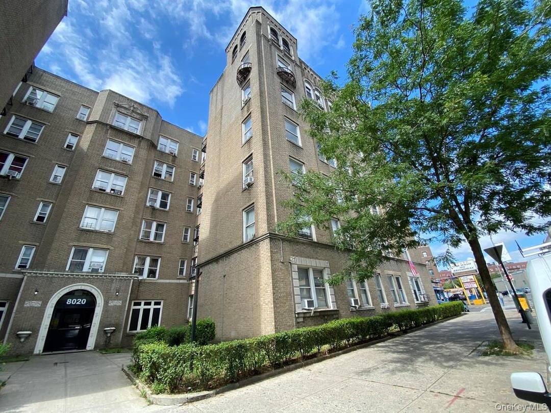 Prime Medical Space Available Directly Across From Elmhurst Hospital Perfect for Healthcare Professionals !