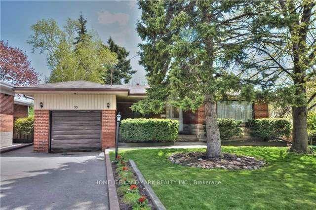 Demand Location !, Good School Sir John A Macdonald, Finished Basement With Rec Room, Family Room Large Workshop !
