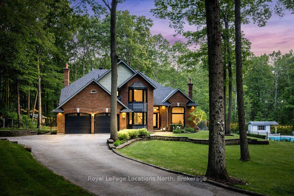 Private Estate Living at Its Finest in Sought after Neighbourhood.