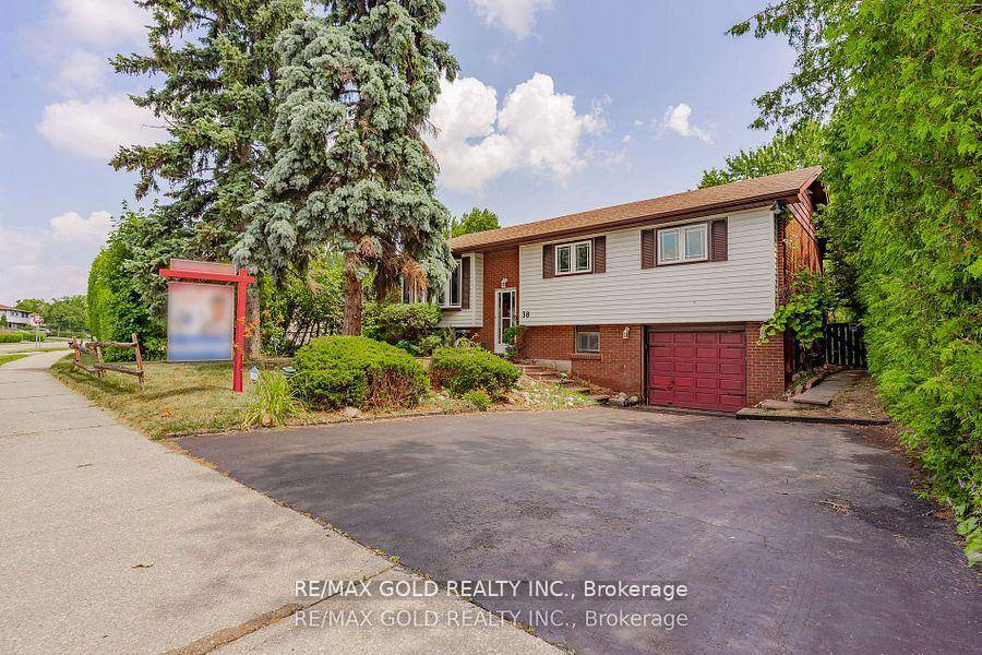 Welcome to 38 Duke Rd., Brampton Located in Desirable D Section of Brampton on 126' Deep Lot Close to Go Station Proximity to Schools, Steps to Park, Trails Set in ...