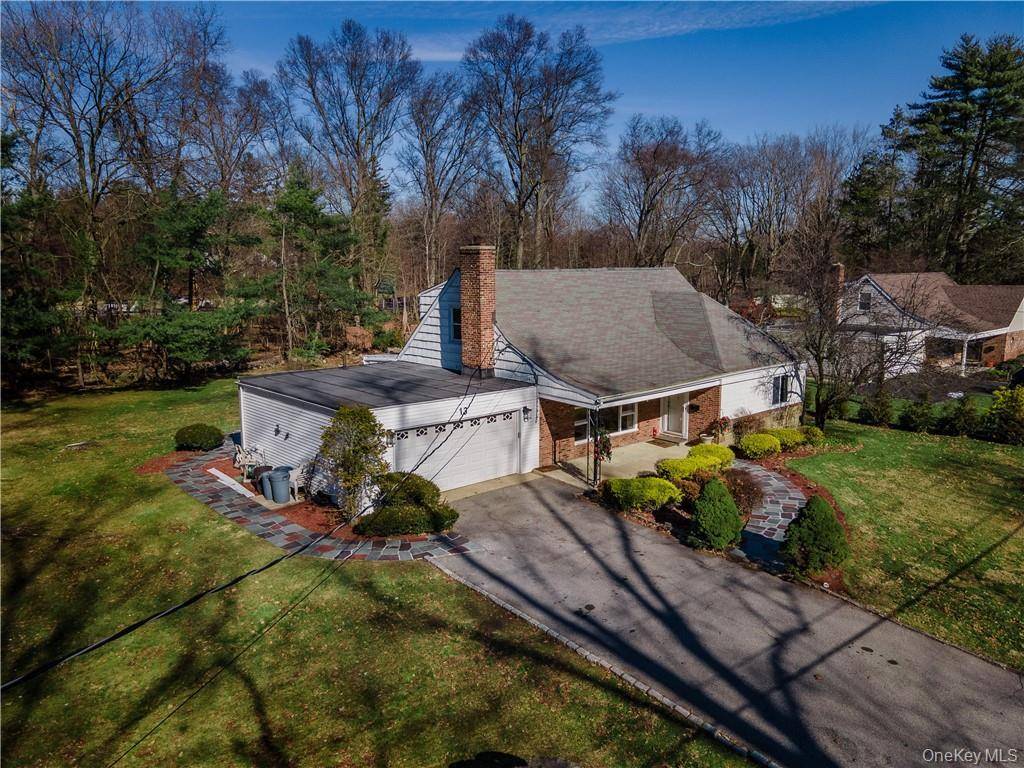 Discover this exquisite Quaker Ridge home, impeccably maintained and ideally situated.
