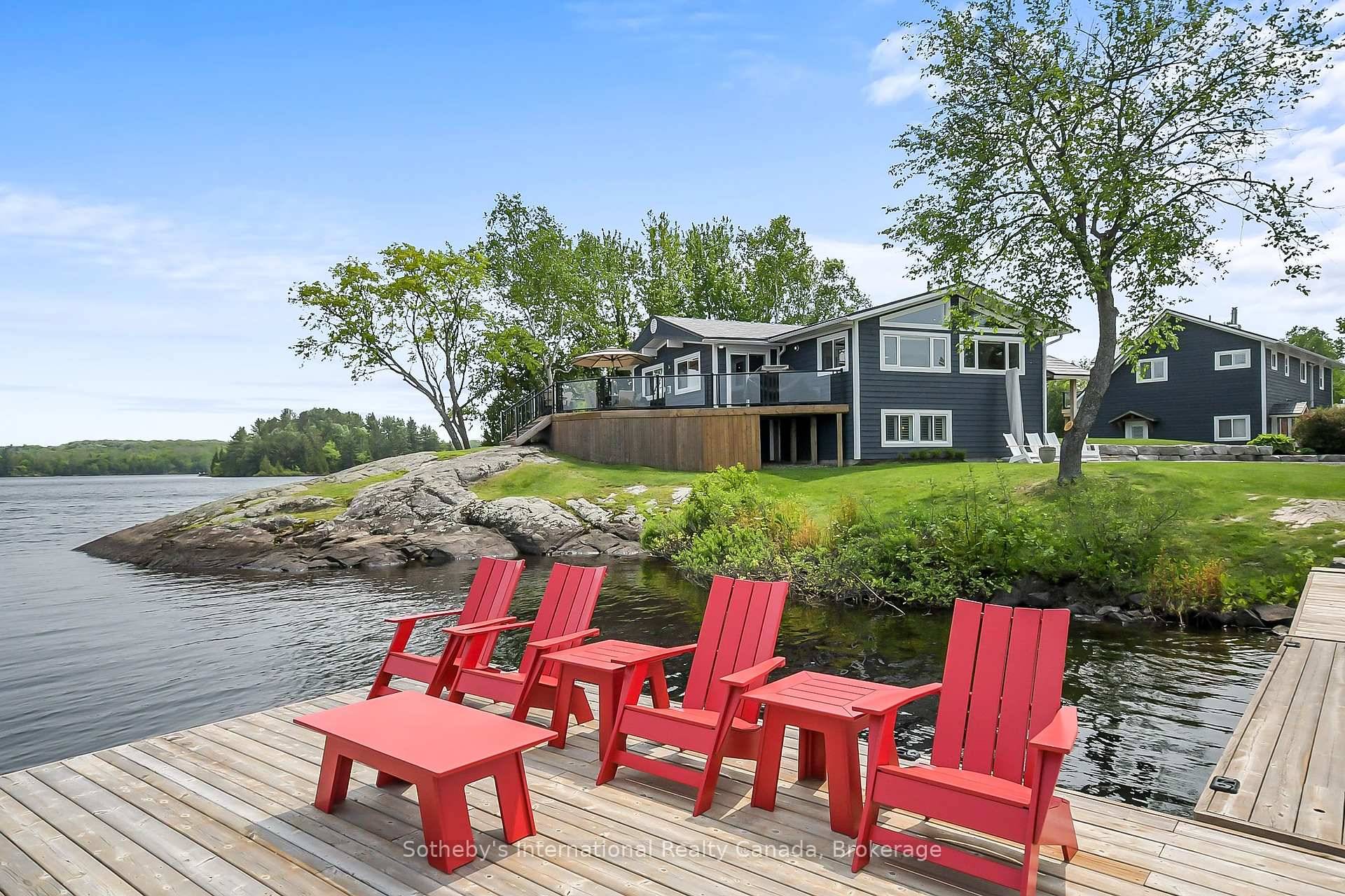 Welcome to 11D Bears Paw Whether seeking privacy, flexibility, or long term value, this exceptional point lot on beautiful Whitestone Lake checks every box.