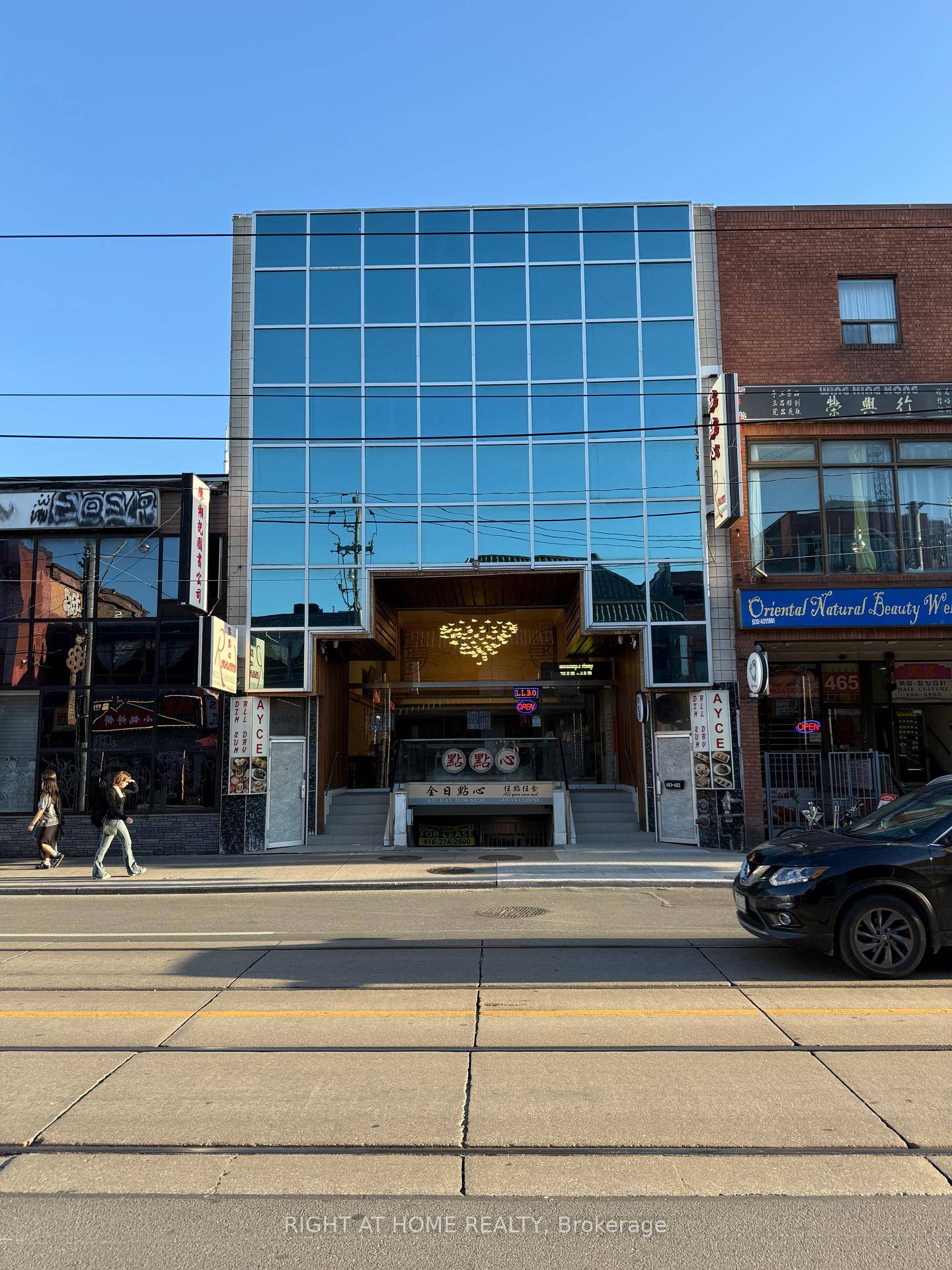 Prime retail space available in the heart of Torontos vibrant Chinatown district !