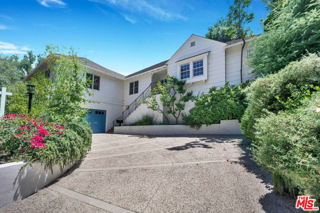 1231 Club View Dr 2BR Westwood La