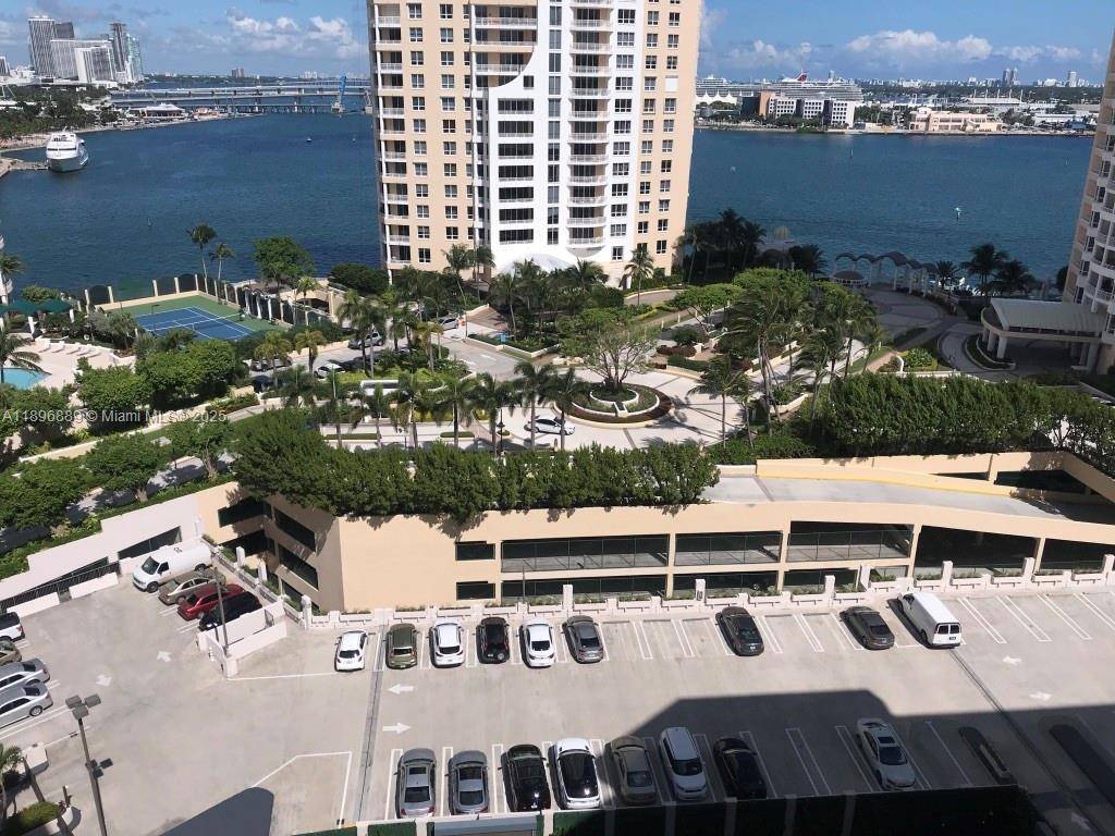 Nestled within the exclusive Miami Brickell district, Brickell Key offers an exceptional opportunity for individuals seeking to capitalize on the burgeoning trend in the area.