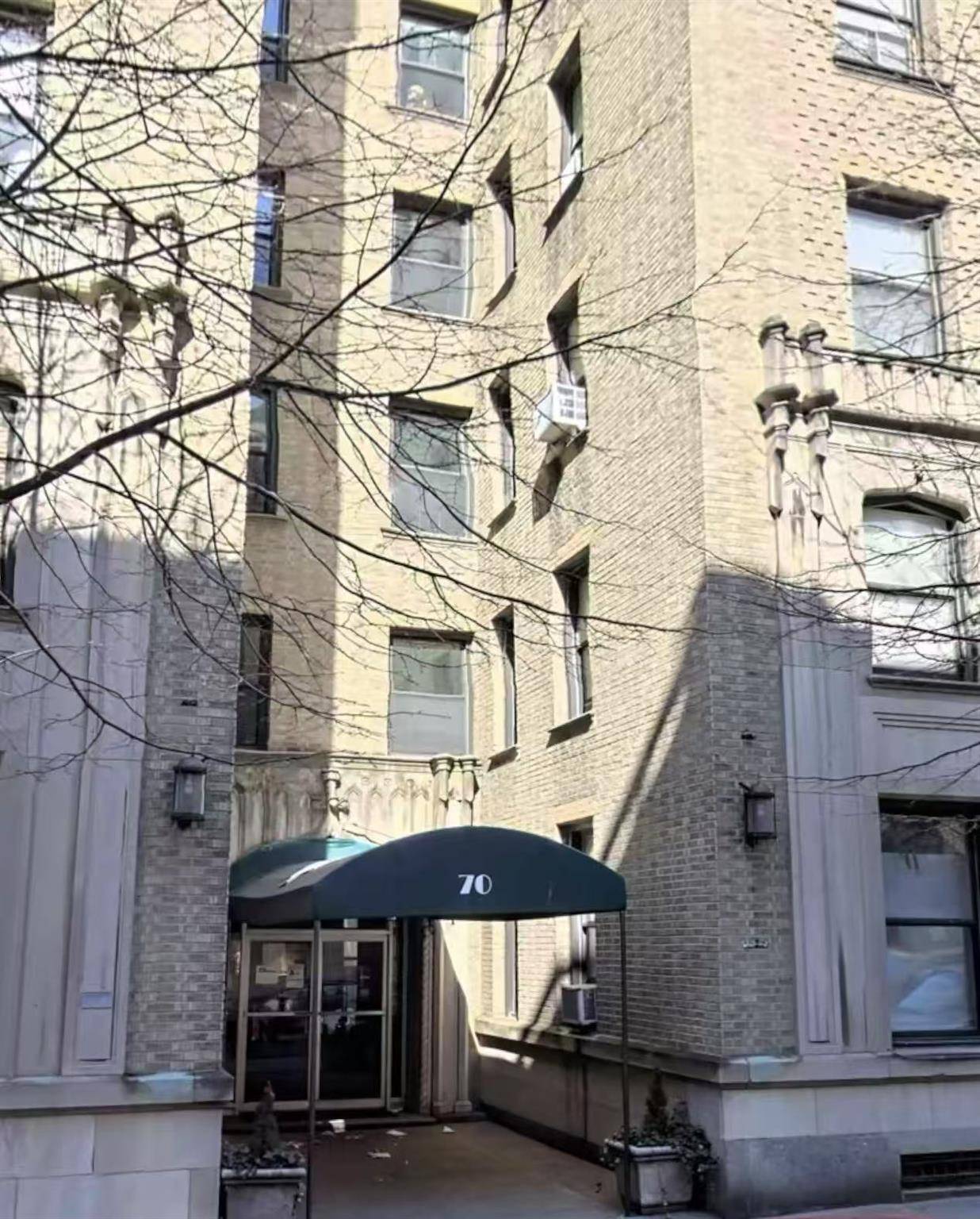 Discover 70 Haven Ave 4A, a fully renovated one bedroom, one bathroom co op nestled in vibrant Washington Heights.