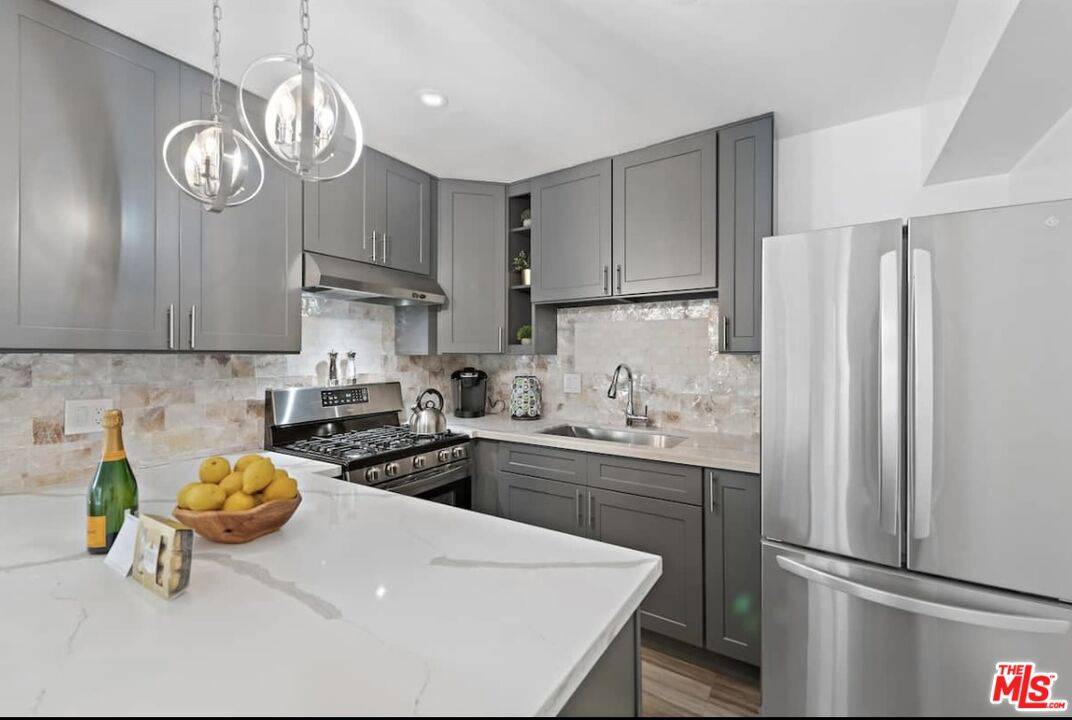 1174   Coldwater Canyon Dr 1BR Beverly Hills Post Office | B.H.P.O. La