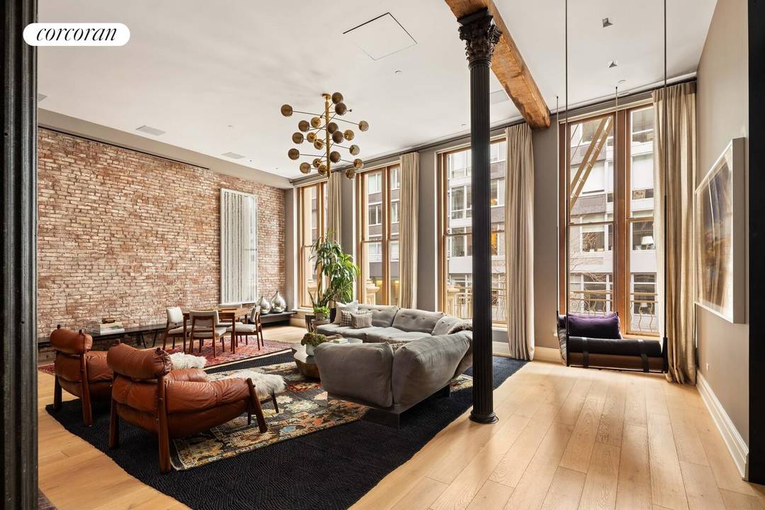 Luxury Full Floor Tribeca Loft 87 Leonard Street, Residence 2 Experience the ultimate in downtown living at Residence 2 at 87 Leonard Street ; a stunning full floor loft in ...