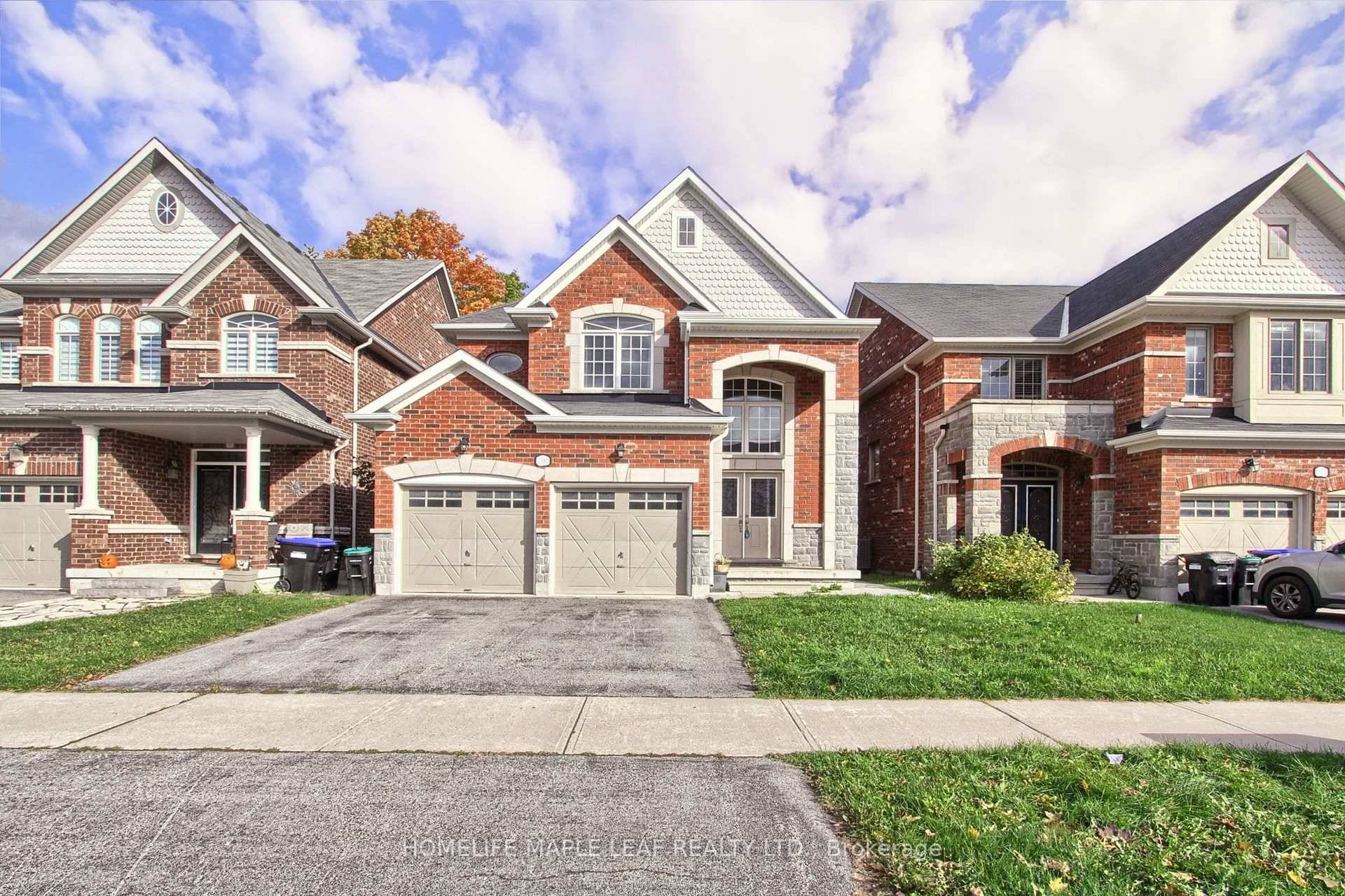 This beautifully maintained 4 bedroom, 3 washroom detached home offers style, comfort, and functionality in every detail.
