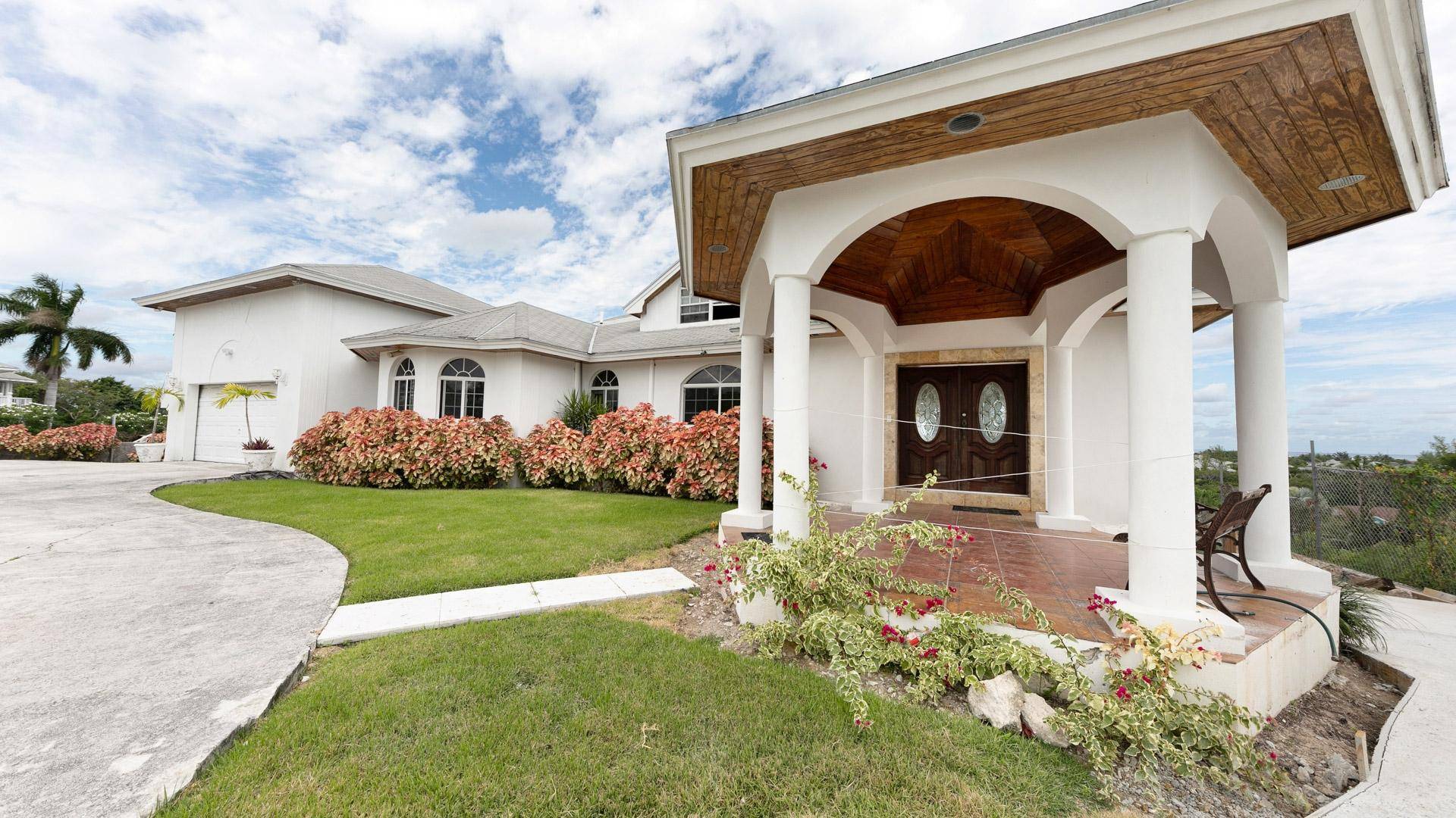 108A HILLVIEW CLOSE Single Family Home New-Providence