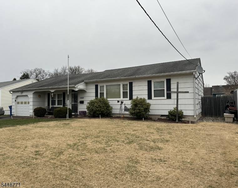 Great opportunity for all investors, builders, and renovators for this Lackland style ranch in South Plainfield.