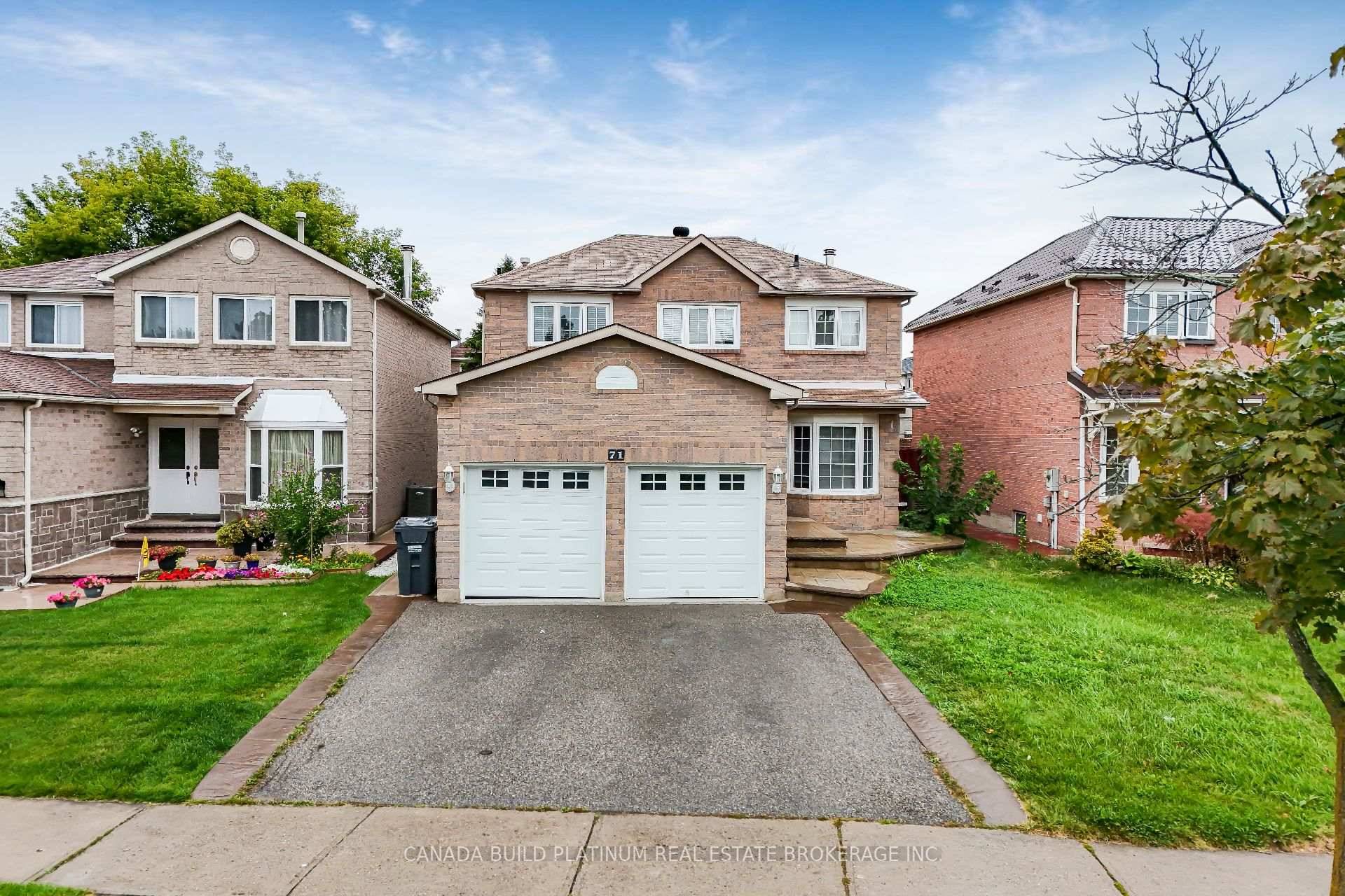 Beautifully Upgraded 4 1 Bedroom Detached Home !