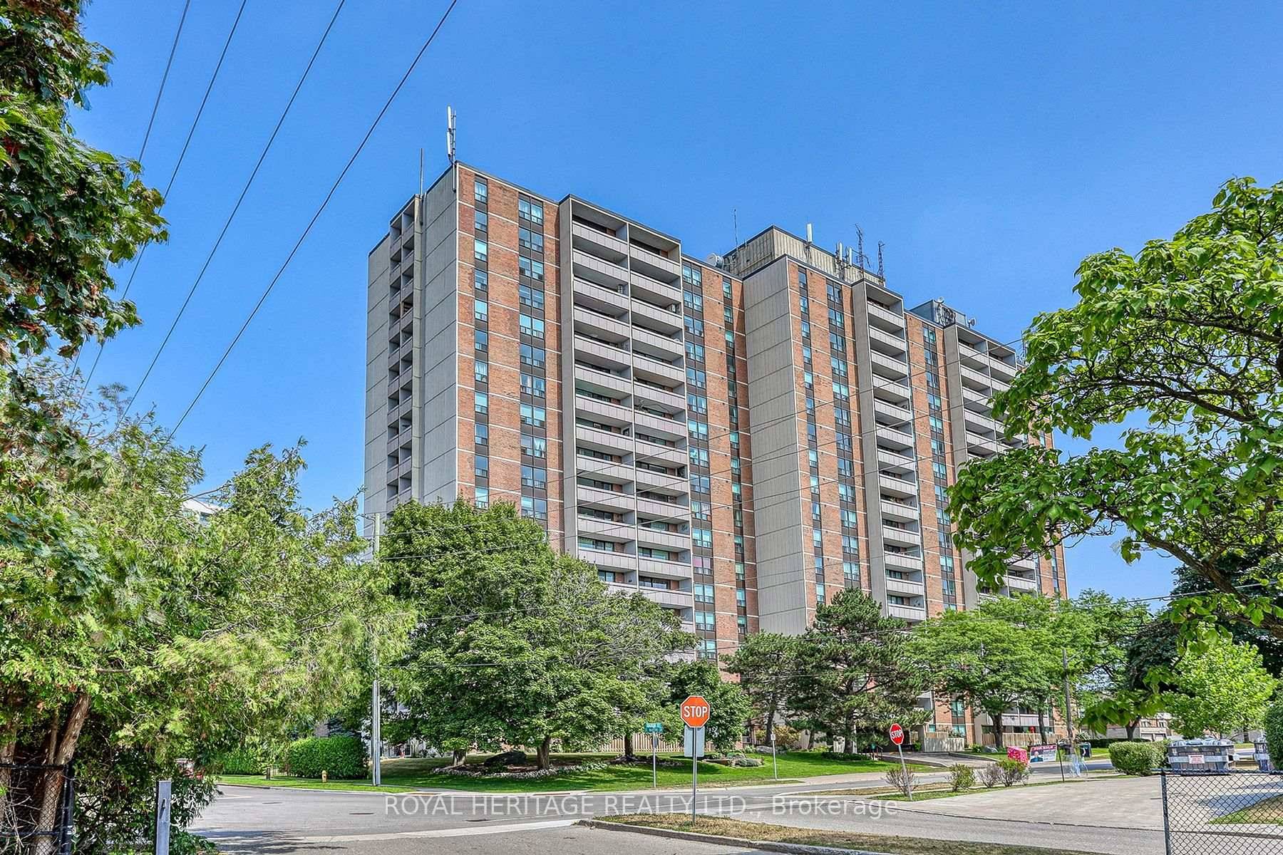 THIS CONDO IS A MUST SEE !
