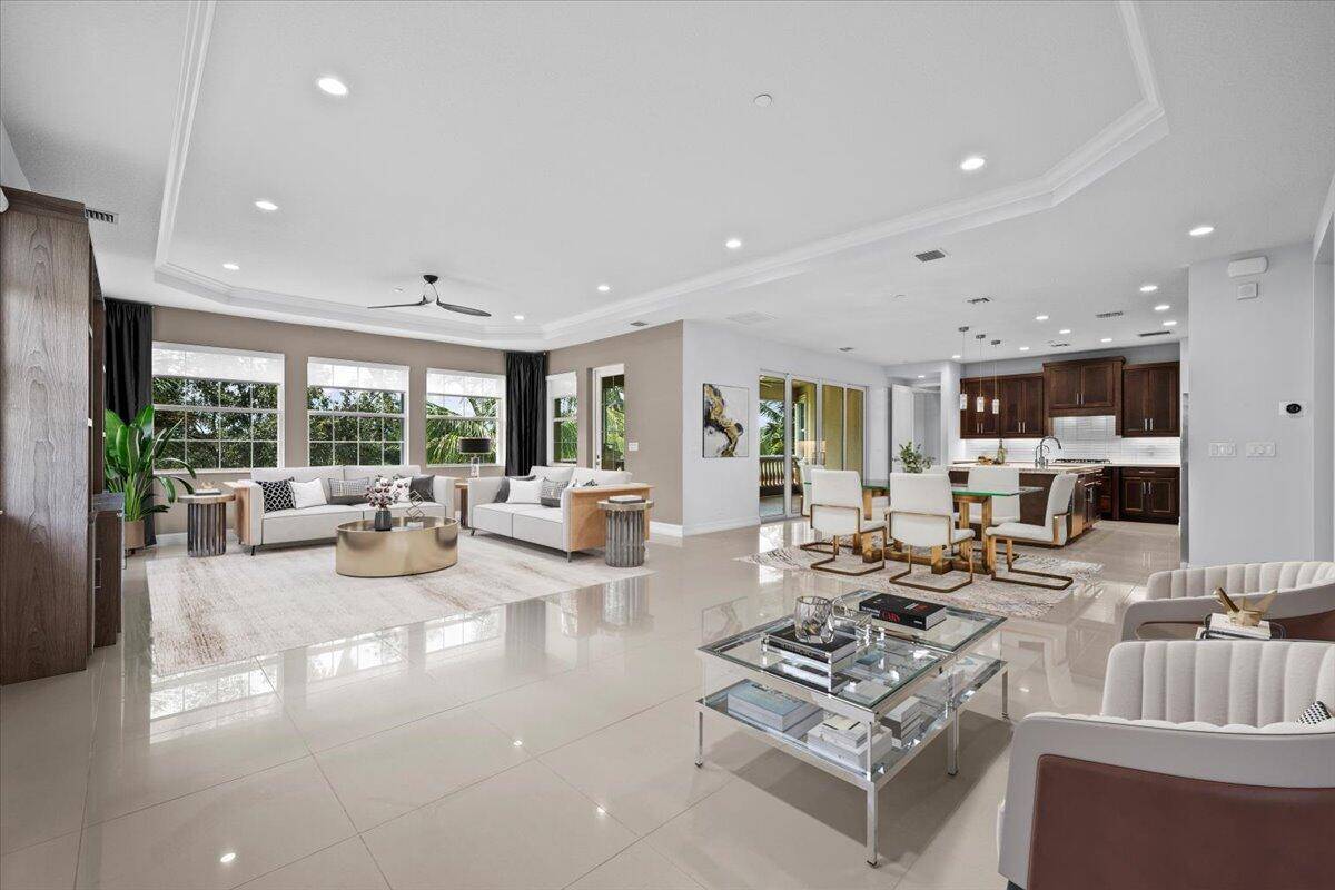 Stunning, Like New with Over 3000 Sq.