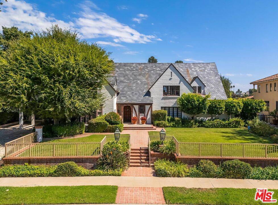 138  S Hudson Pl 7BR Mid Wilshire La