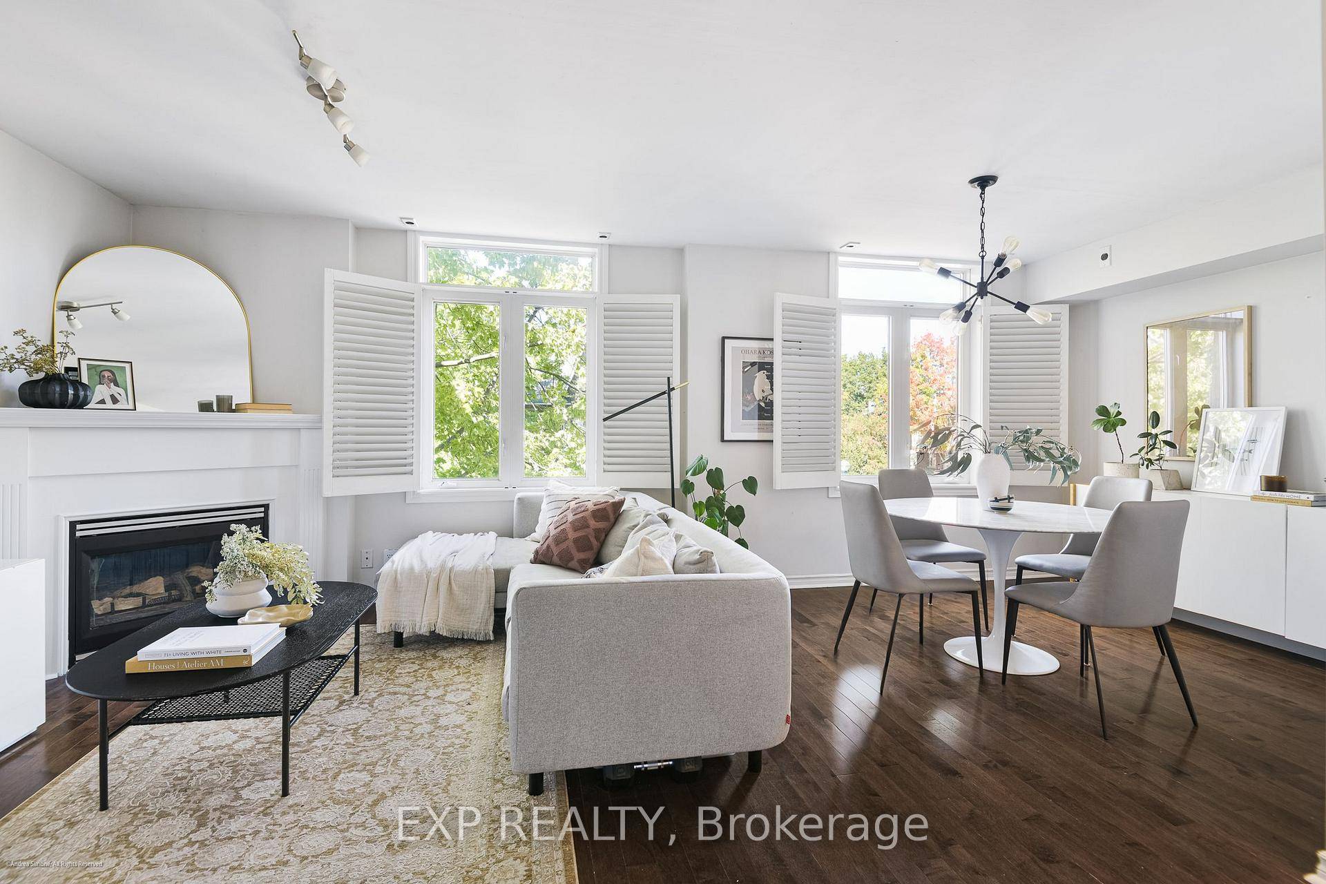 Tucked along a quiet, tree lined street just steps from Trinity Bellwoods and Queen West one of Toronto's most vibrant and coveted corridors this beautifully designed two bedroom condo townhome ...